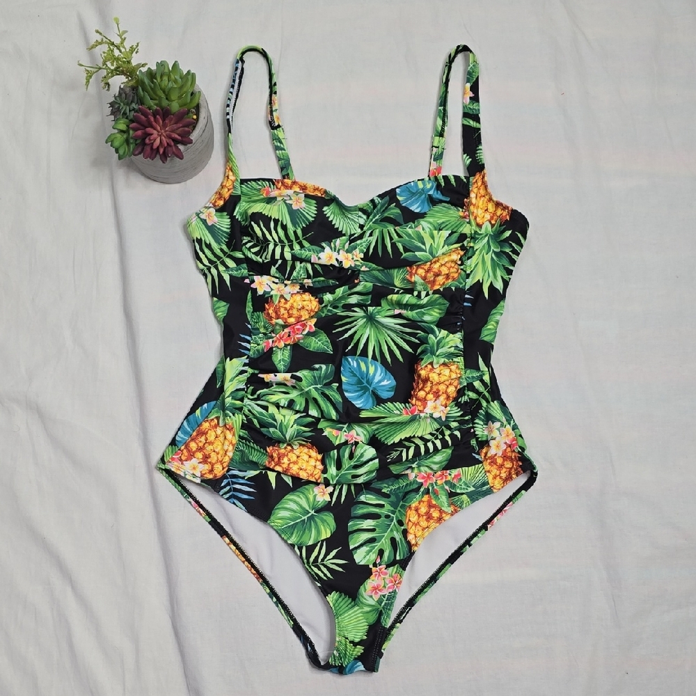 Ekouaer One Piece Rouched Tummy Control Swimsuit NWOT Sz Large